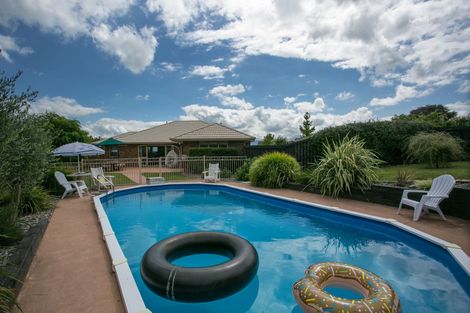 Photo of property in 8 Cedar Way, Morrinsville, 3300