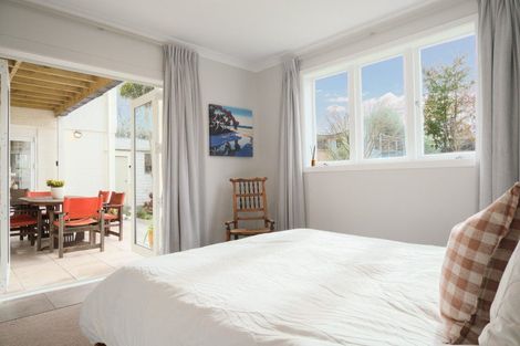 Photo of property in 10 Wharepaina Crescent, Springfield, Rotorua, 3015
