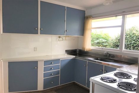 Photo of property in 9 Montana Place, Merrilands, New Plymouth, 4312