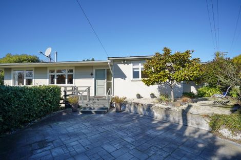 Photo of property in 52 Batten Grove, The Pines Beach, 7630
