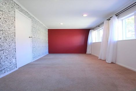 Photo of property in 1/21 Watea Road, Torbay, Auckland, 0630