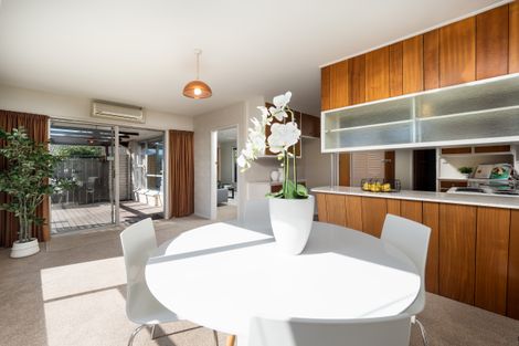 Photo of property in 12 Oldham Crescent, Halswell, Christchurch, 8025