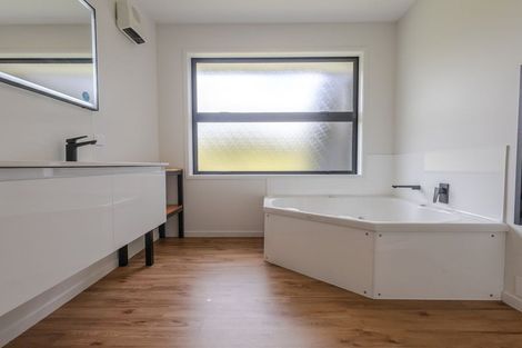 Photo of property in 31 Racecourse Terrace Rise, Hokitika, 7882