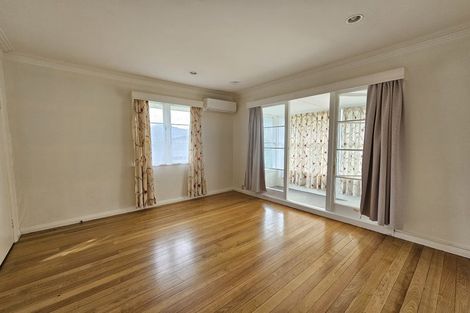 Photo of property in 14 Melrose Road East, Hillsborough, Auckland, 1042