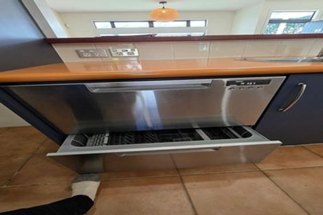 Photo of property in 11/2 Armoy Drive, East Tamaki, Auckland, 2016