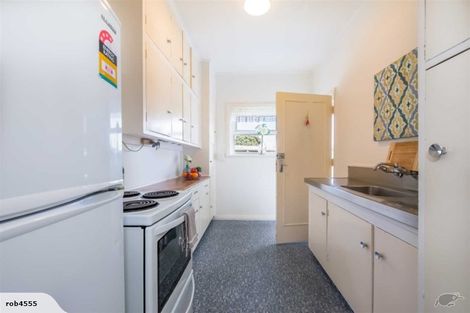 Photo of property in 173 Waiwhetu Road, Waterloo, Lower Hutt, 5011