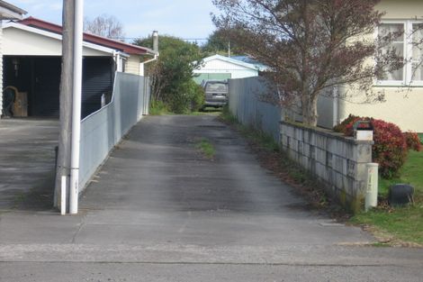 Photo of property in 243 Mayfair Avenue, Mayfair, Hastings, 4122