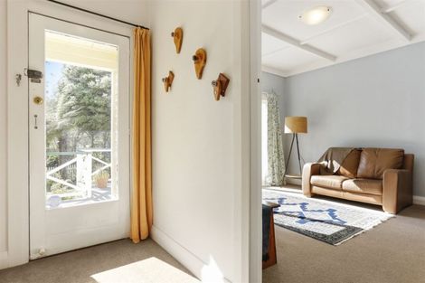 Photo of property in 1/18 Gill Avenue, Te Atatu Peninsula, Auckland, 0610