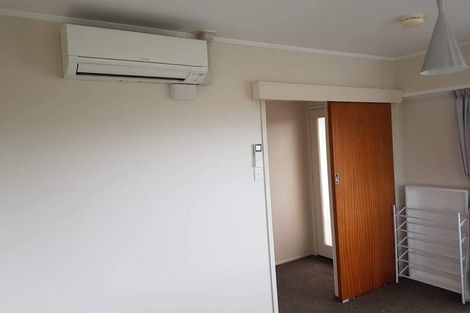 Photo of property in 1/41 Chequers Avenue, Glenfield, Auckland, 0629