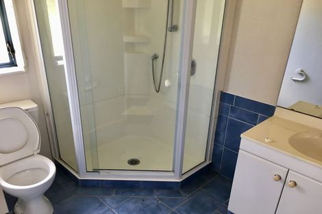 Photo of property in 15 Kalgan Place, Burswood, Auckland, 2013