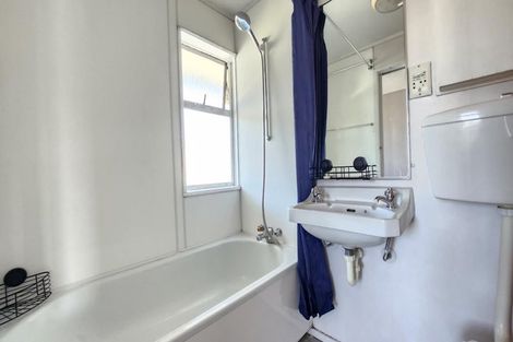 Photo of property in Melksham Towers, 804/131 Brougham Street, Mount Victoria, Wellington, 6011