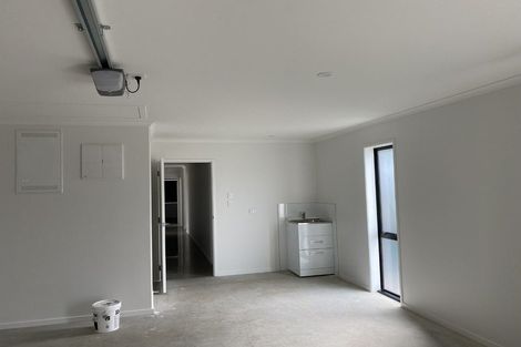 Photo of property in 36 Taurangawaka Road, One Tree Point, 0118