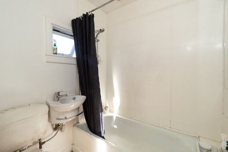 Photo of property in 81 Mcmurdo Street, Tinwald, Ashburton, 7700