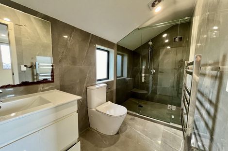 Photo of property in 6a Martin Road, Manurewa, Auckland, 2102