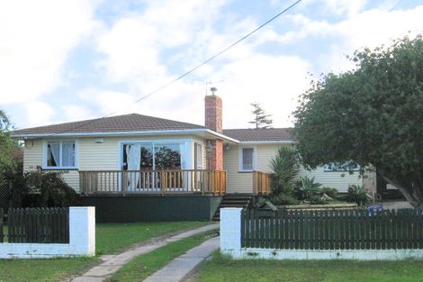 Photo of property in 5 Chorley Avenue, Massey, Auckland, 0614