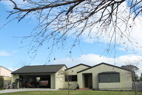 Photo of property in 8 Breadalbane Road, Havelock North, 4130