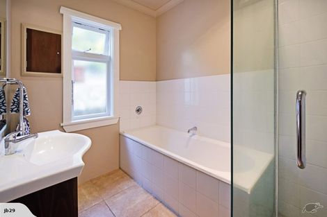 Photo of property in 10 Albert Road, Stepneyville, Nelson, 7010