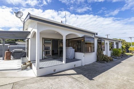 Photo of property in 8 Savage Street, Kainga, Christchurch, 8083