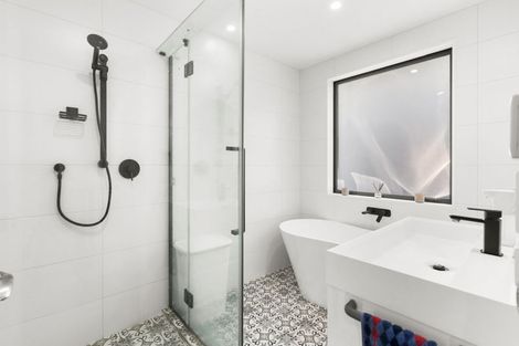 Photo of property in 17 Sovereign Gardens, Halswell, Christchurch, 8025