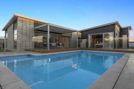 Photo of property in 24 Wisteria Place, Flagstaff, Hamilton, 3210