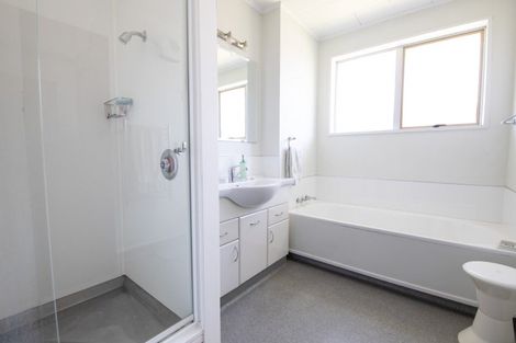 Photo of property in 1/10 Avondale Road, Taradale, Napier, 4112