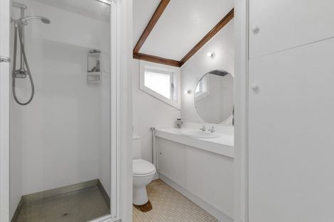 Photo of property in 6 Kegworth Street, Eltham, 4322