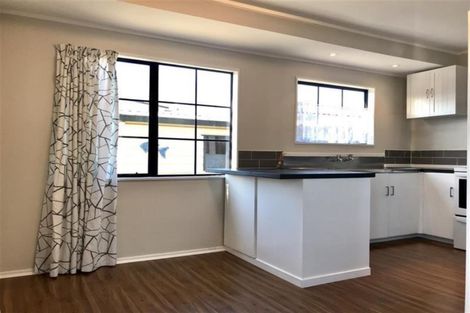Photo of property in 1/14 View Road, Papakura, 2110