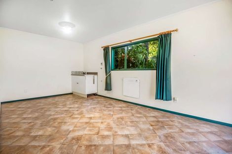 Photo of property in 17 Howden Street, Waiuku, 2123