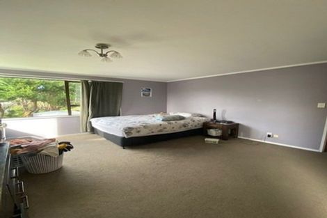 Photo of property in 14 Cullen Place, Tawa, Wellington, 5028