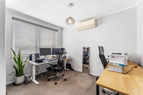 Photo of property in 3 Delshaw Avenue, Stanmore Bay, Whangaparaoa, 0932