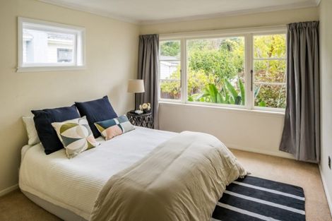 Photo of property in 9 Luckie Street, Tawa, Wellington, 5028