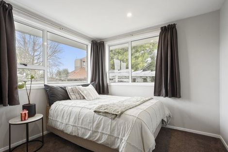 Photo of property in 8 Doggett Place, Rangiora, 7400