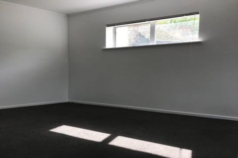 Photo of property in 1 Sandhurst Rise, Henderson, Auckland, 0612