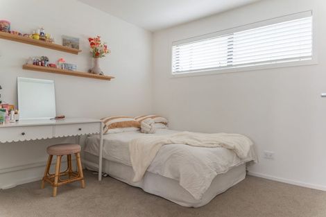 Photo of property in 17 Tuke Lane, Wanaka, 9305