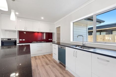 Photo of property in 3 Te Tiireke Drive, Glenview, Hamilton, 3206