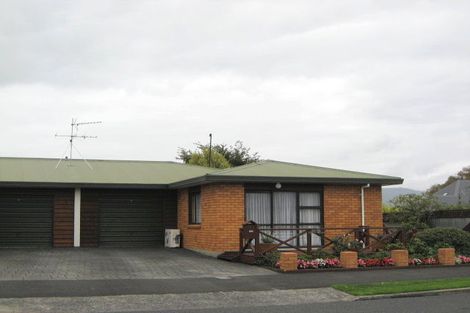 Photo of property in 1 Park Street, Mosgiel, 9024