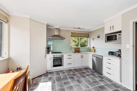 Photo of property in 9 Dowding Street, Melville, Hamilton, 3206