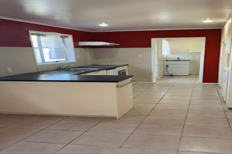 Photo of property in 5 Tempo Place, Torbay, Auckland, 0630