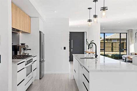 Photo of property in 5 William Deans Drive, Prebbleton, 7604