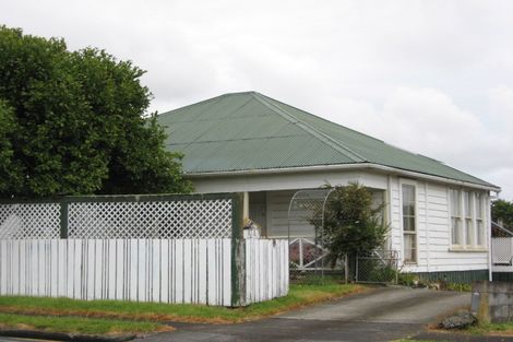 Photo of property in 6 Dublin Street, Pukekohe, 2120
