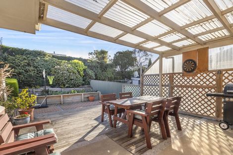 Photo of property in 154 Easther Crescent, Kew, Dunedin, 9012