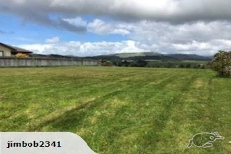 Photo of property in 132 Pacific Drive, Fitzherbert, Palmerston North, 4410