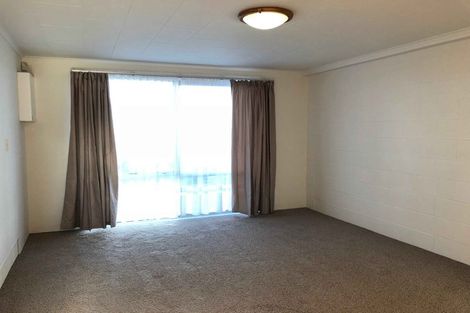 Photo of property in 635 Marine Parade, Napier South, Napier, 4110