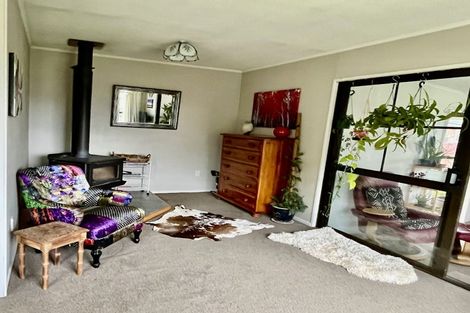 Photo of property in 44c Woodend Road, Woodend, 7610