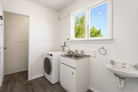 Photo of property in 18 Coopers Road, Dallington, Christchurch, 8061