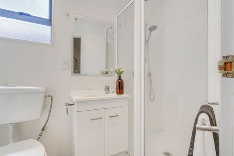 Photo of property in 11 Castlewold Place, Huntington, Hamilton, 3210