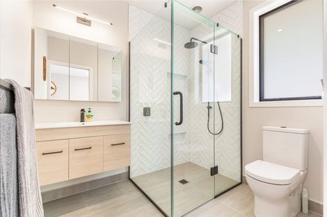 Photo of property in 224 Birdwood Road, Massey, Auckland, 0614