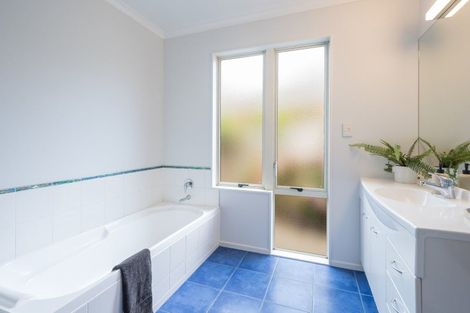 Photo of property in 18 Standish Place, Stoke, Nelson, 7011