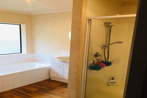 Photo of property in 45 Mountain View Road, Hikurangi, 0114