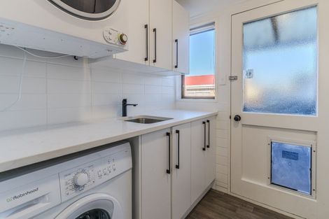 Photo of property in 38 Bay View Road, South Dunedin, Dunedin, 9012